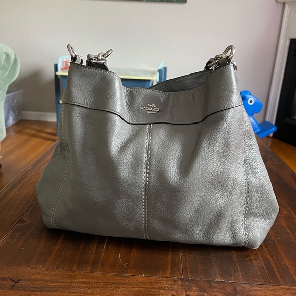 Coach Lexy Grey Triple Compartment Leather  Shoulder Bag Purse - Picture 1 of 14